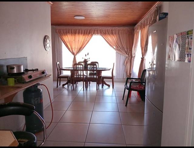 3 BEDROOM HOUSE FOR SALE IN VANDERBIJLPARK CE 5